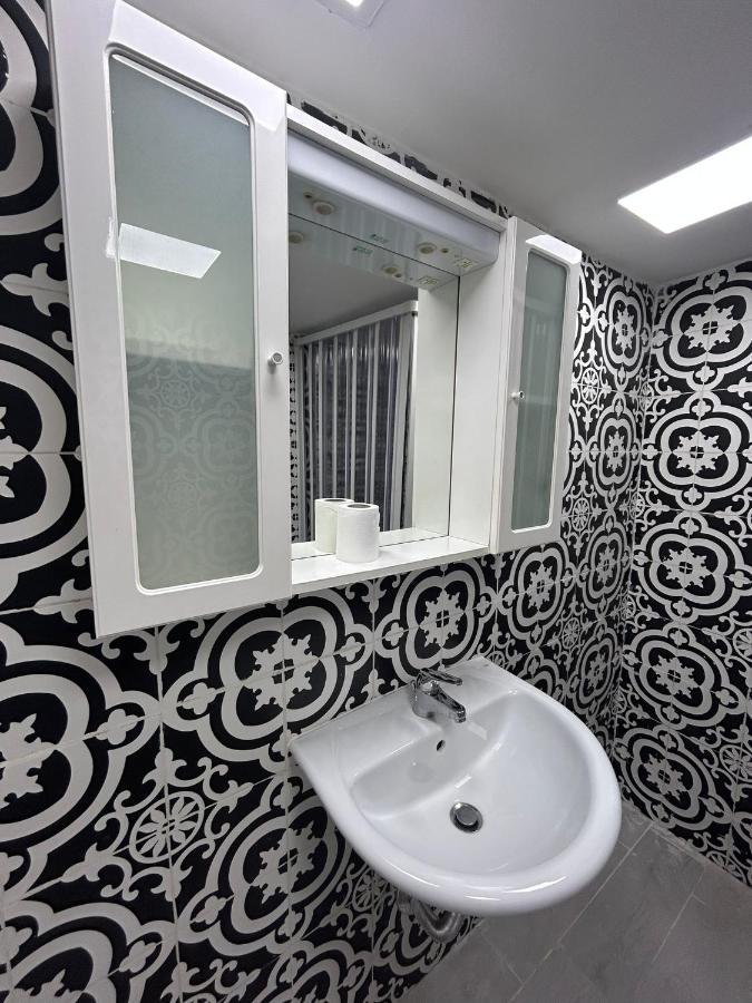 Mini House Vicoletto Pontenuovo 41 Daire Napoli Dış mekan fotoğraf